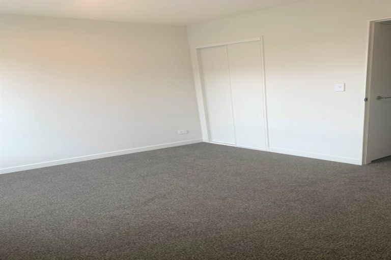 Photo of property in 170u1 Fraser Avenue, Johnsonville, Wellington, 6037