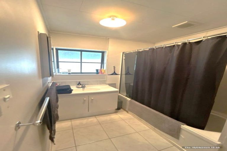 Photo of property in 16 Titoki Crescent, Pirimai, Napier, 4112