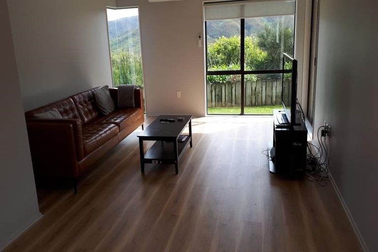 Photo of property in 49 Satara Crescent, Khandallah, Wellington, 6035