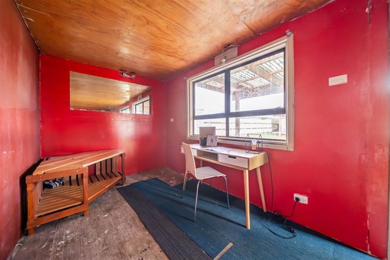 Photo of property in 21 Ngata Grove, Trentham, Upper Hutt, 5018