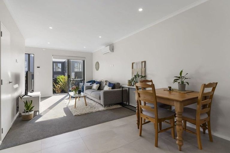 Photo of property in 12 Tarakoi Road, Hobsonville, Auckland, 0616