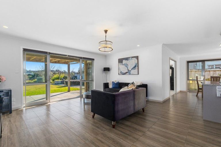 Photo of property in 42 Double Bay Road, Pyes Pa, Tauranga, 3112