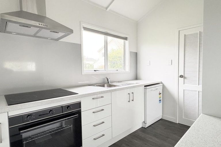 Photo of property in 5 Attlee Place, Gisborne, 4010