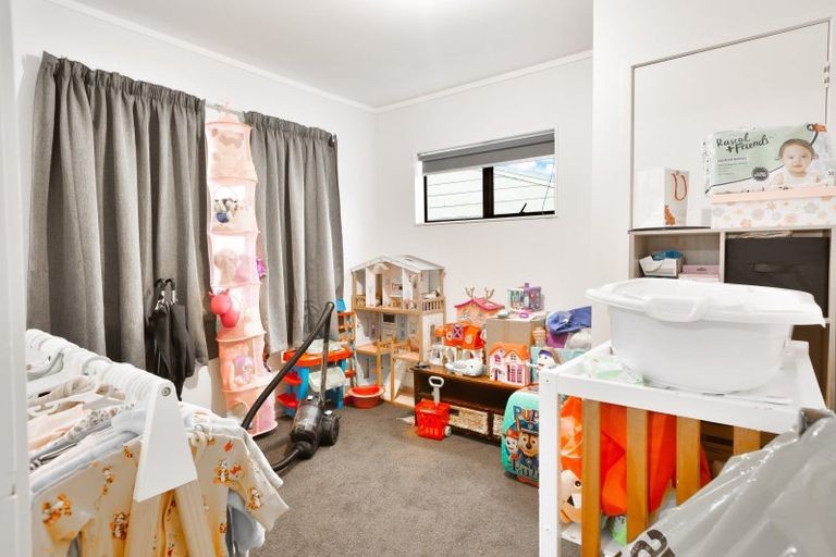 Photo of property in 50 Odlin Crescent, Nawton, Hamilton, 3200