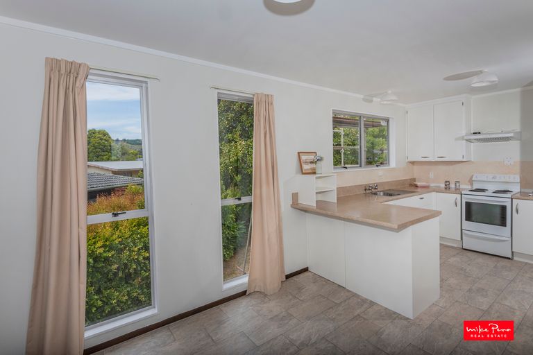 Photo of property in 4 Cypress Gardens Place, Onerahi, Whangarei, 0110