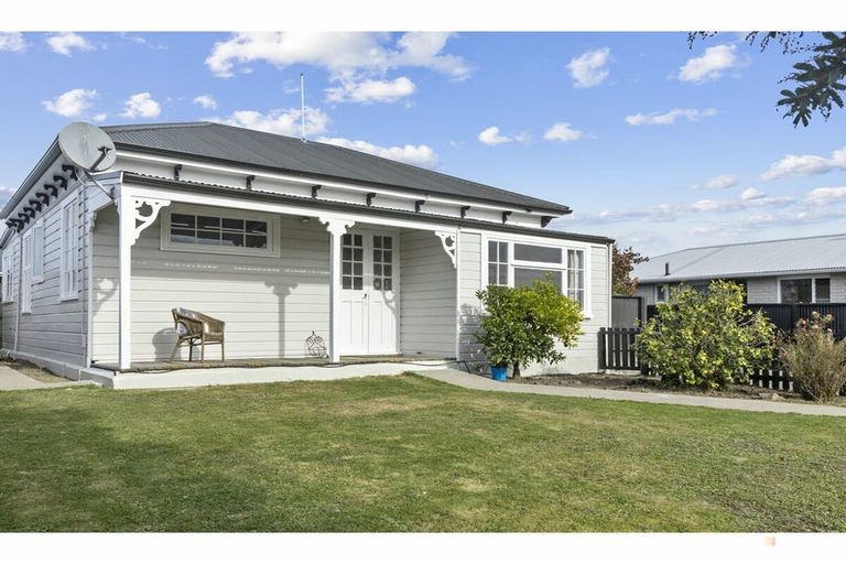 Photo of property in 15 Leckie Street, Redruth, Timaru, 7910