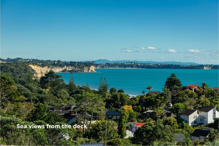 Photo of property in 1/10a Toroa Street, Torbay, Auckland, 0630