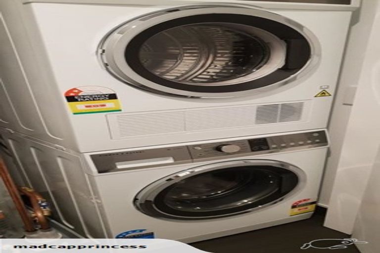 Photo of property in 10/165 Hobsonville Point Road, Hobsonville, Auckland, 0616