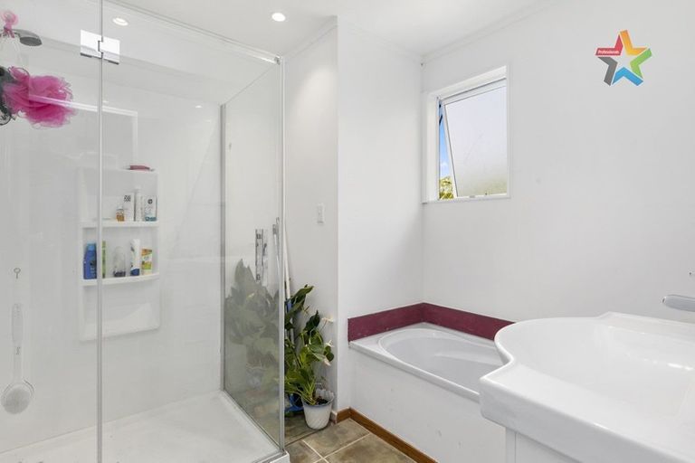 Photo of property in 259 Major Drive, Kelson, Lower Hutt, 5010