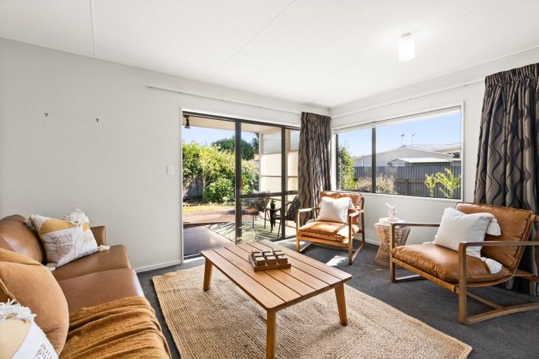 Photo of property in 1/24 Peddie Street, Taradale, Napier, 4112