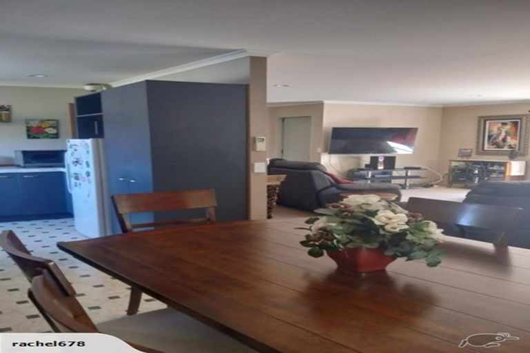 Photo of property in 21 Watts Street, Waipawa, 4210