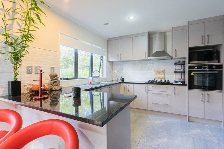 Photo of property in 5 Te Hiko Way, Mangere, Auckland, 2022