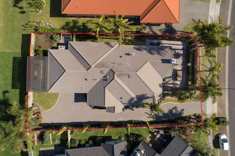 Photo of property in 96 Sovereign Drive, Papamoa Beach, Papamoa, 3118