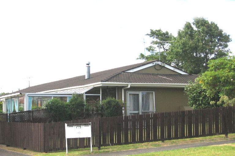 Photo of property in 2/113 Lynwood Road, New Lynn, Auckland, 0600