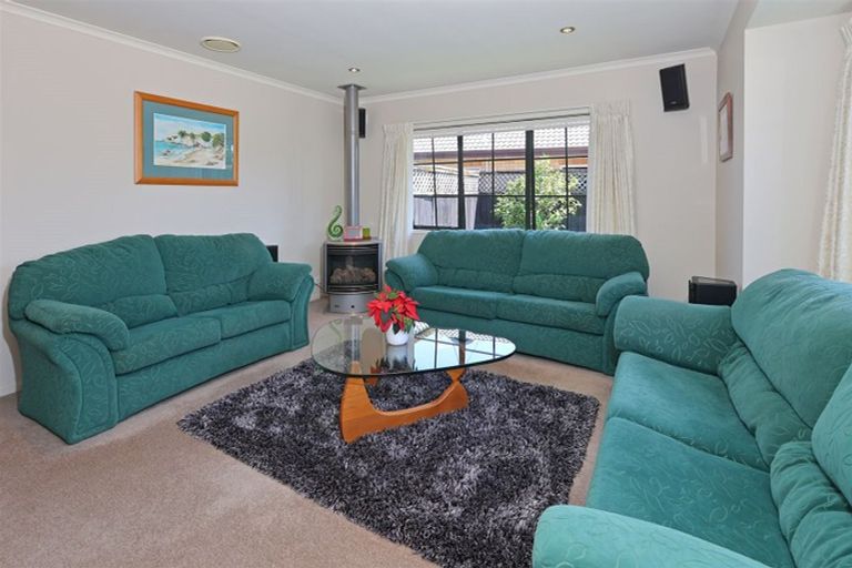 Photo of property in 3 Pippen Court, Henderson, Auckland, 0612