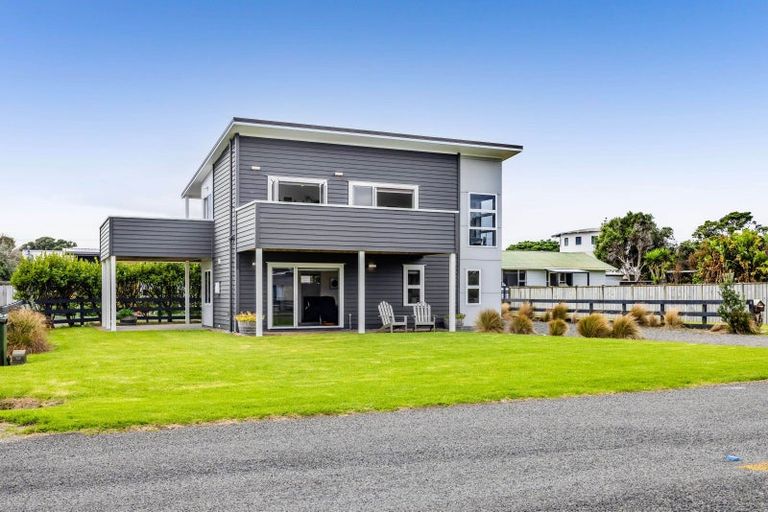 Photo of property in 5 Dorset Street, Opunake, 4616