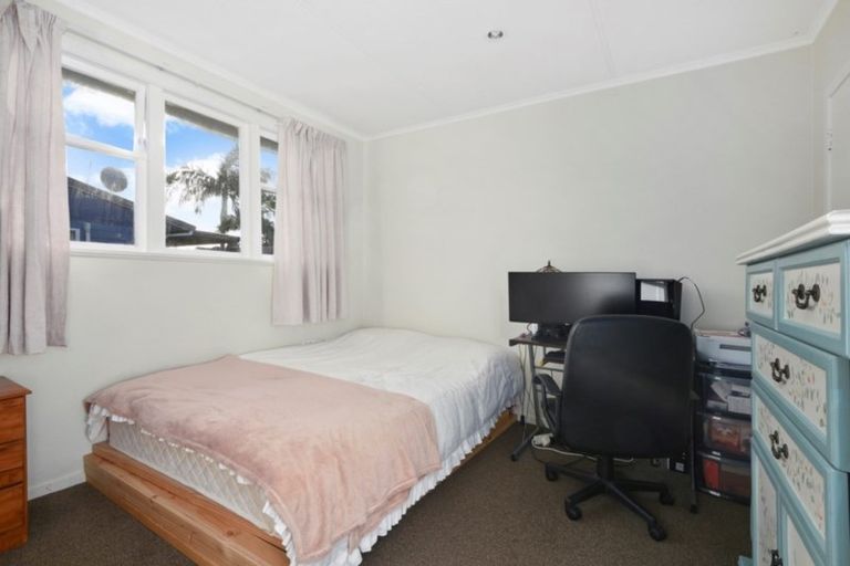 Photo of property in 3/34 Miro Street, New Lynn, Auckland, 0600