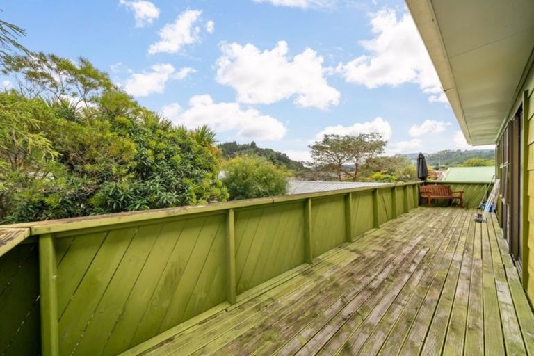 Photo of property in 27 Gemstone Drive, Birchville, Upper Hutt, 5018