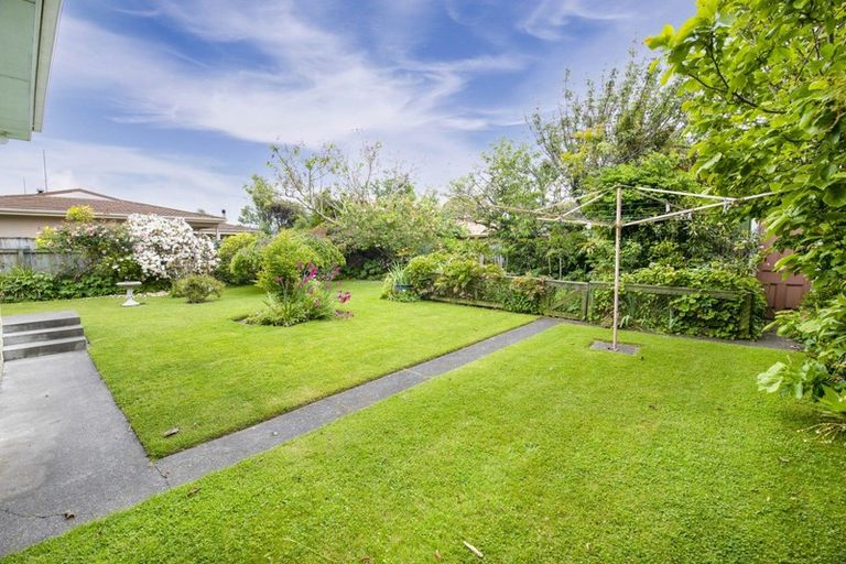 Photo of property in 9 Cassino Crescent, Onekawa, Napier, 4110