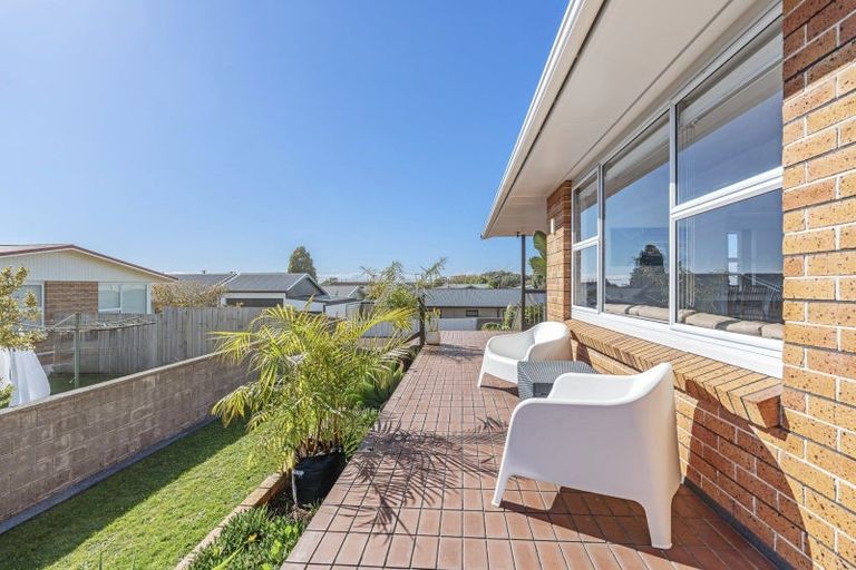 Photo of property in 266b Courtenay Street, Strandon, New Plymouth, 4312