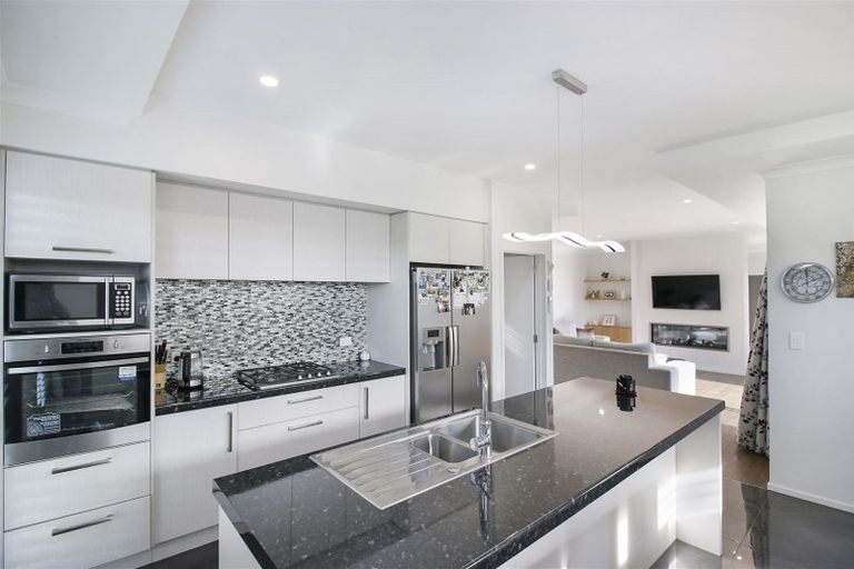 Photo of property in 70 Granite Drive, Rolleston, 7614