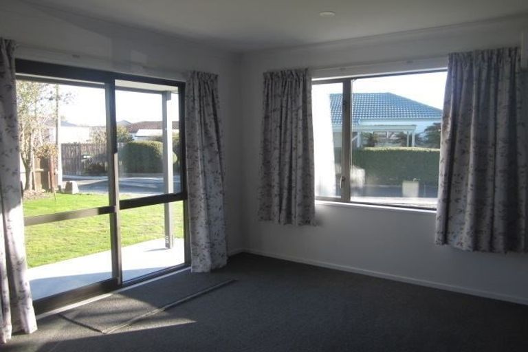 Photo of property in 2 Rowan Lane, Kaiapoi, 7630