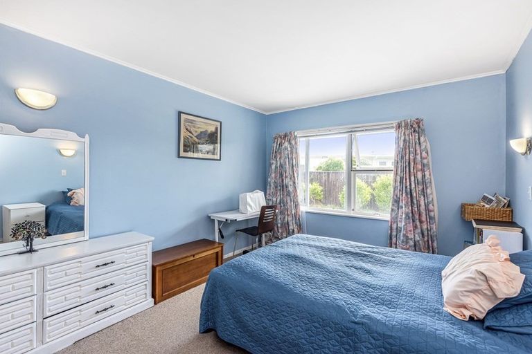 Photo of property in 71b Ngaio Road, Waikanae, 5036