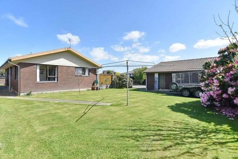 Photo of property in 6 Westfield Avenue, Templeton, Christchurch, 8042