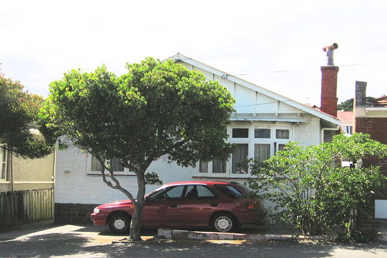 Photo of property in 253 Rintoul Street, Berhampore, Wellington, 6023