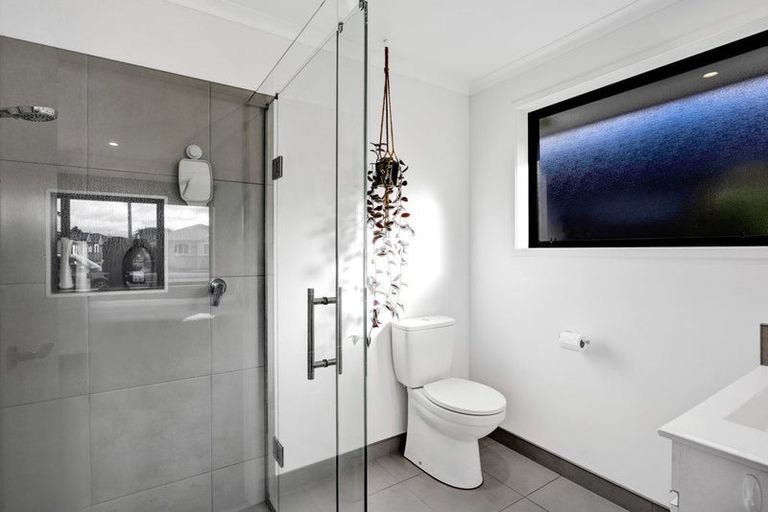 Photo of property in 69 Wilson Street, Hawera, 4610