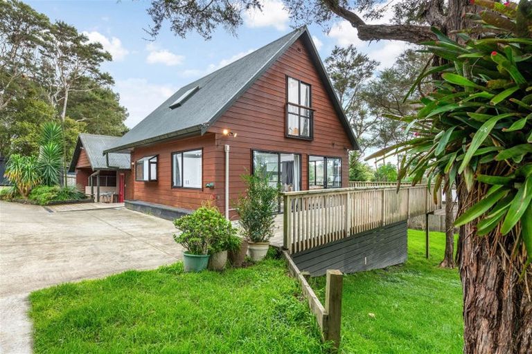 Photo of property in 87b Kaurilands Road, Titirangi, Auckland, 0604