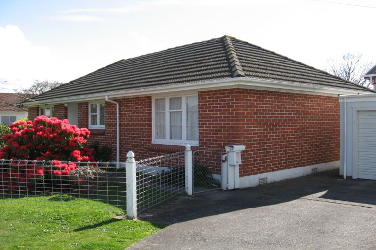 Photo of property in 1 Rossiter Avenue, Waterloo, Lower Hutt, 5011
