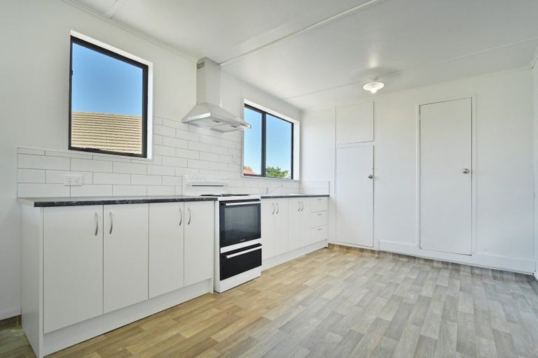 Photo of property in 301 Ruru Place, Camberley, Hastings, 4120