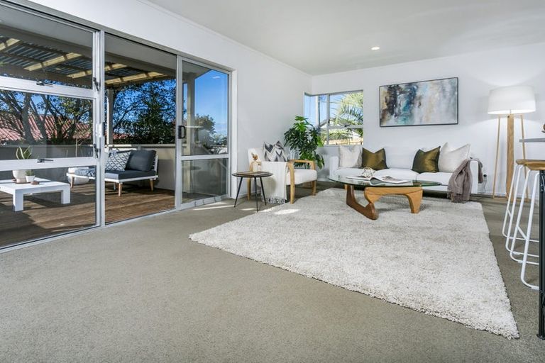 Photo of property in 33b Ngahere Views, Orewa, 0931