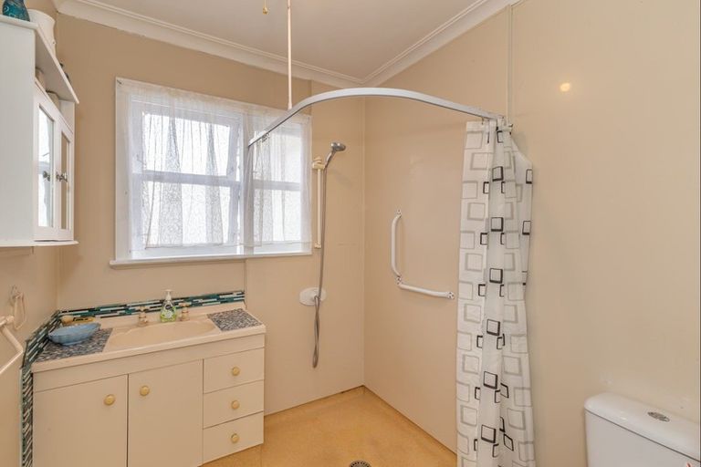 Photo of property in 2 Penny Place, Levin, 5510