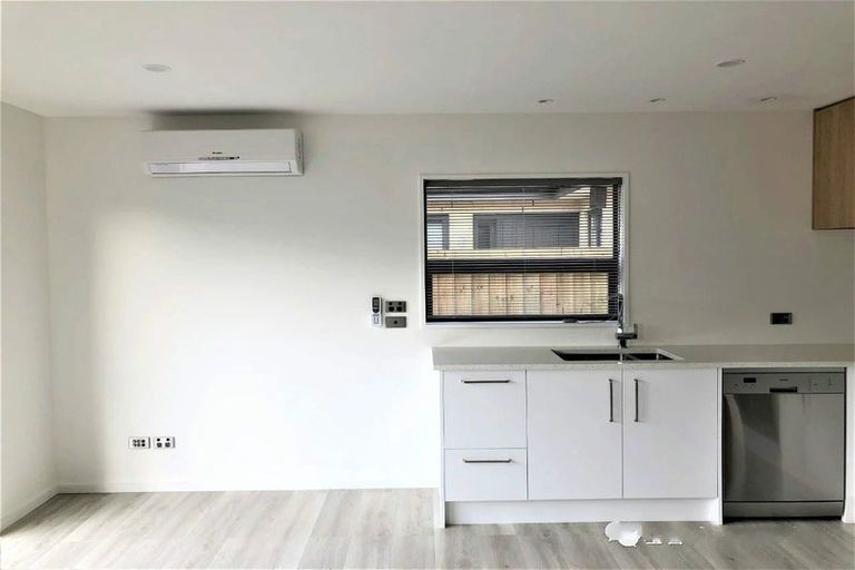 Photo of property in 17 Delph Street, Avonhead, Christchurch, 8042