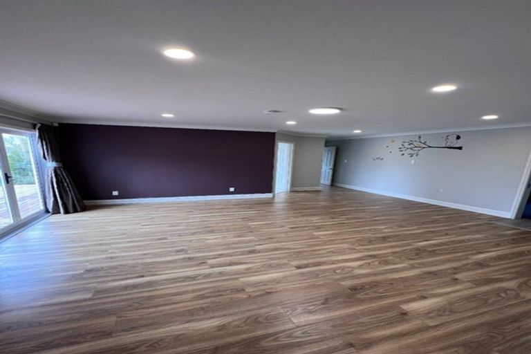 Photo of property in 26 Rangitopuni Road, Riverhead, Albany, 0793