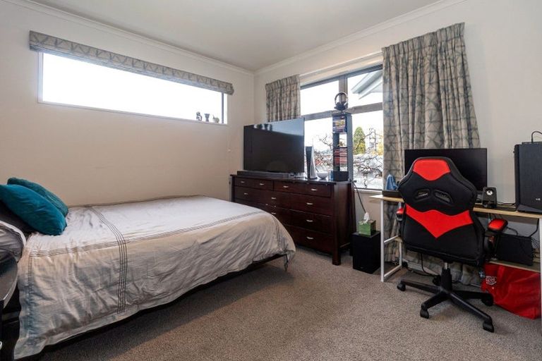 Photo of property in 27 Richard Pearse Drive, Temuka, 7920