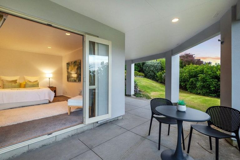 Photo of property in 71 William Bayes Place, Red Beach, 0932