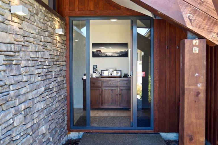 Photo of property in 4/4 Fraser Close, Hanmer Springs, 7334