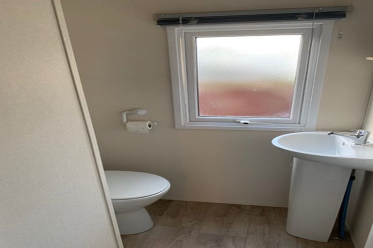 Photo of property in 36 Hamilton Drive, Waiuku, 2123