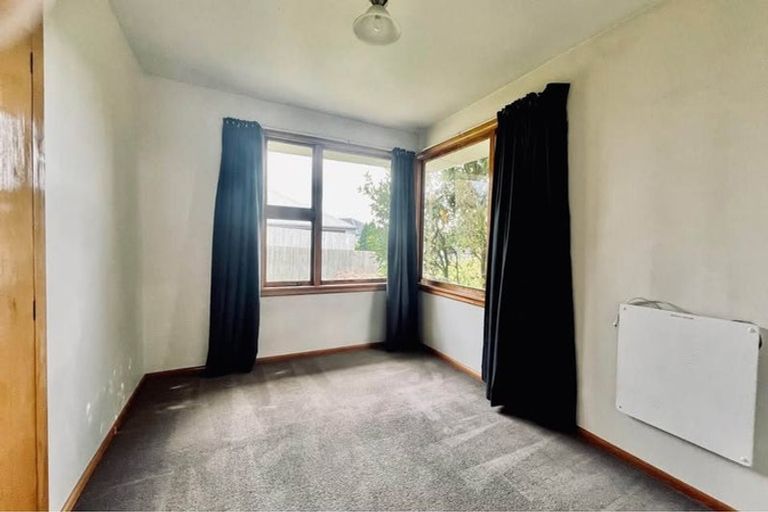 Photo of property in 302 Wigram Road, Wigram, Christchurch, 8025
