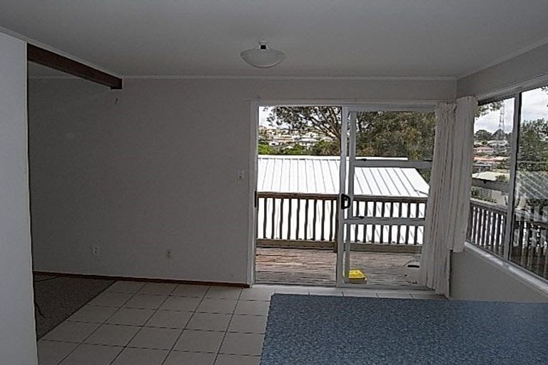 Photo of property in 35 Gallony Avenue, Massey, Auckland, 0614