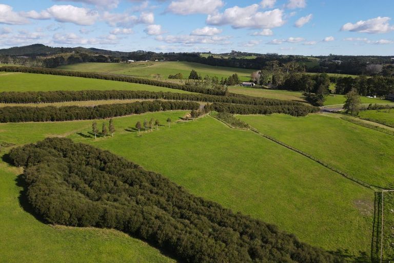 Photo of property in 19 Okura Drive, Kerikeri, 0230