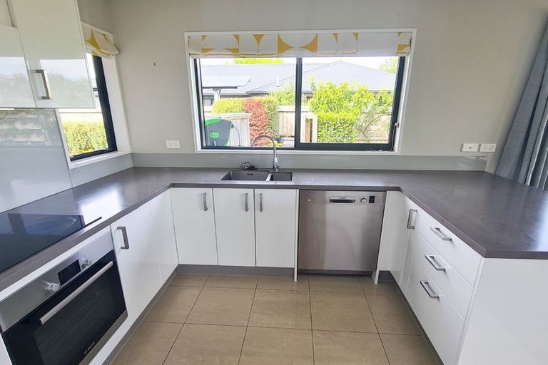 Photo of property in 35b Hargood Street, Woolston, Christchurch, 8062