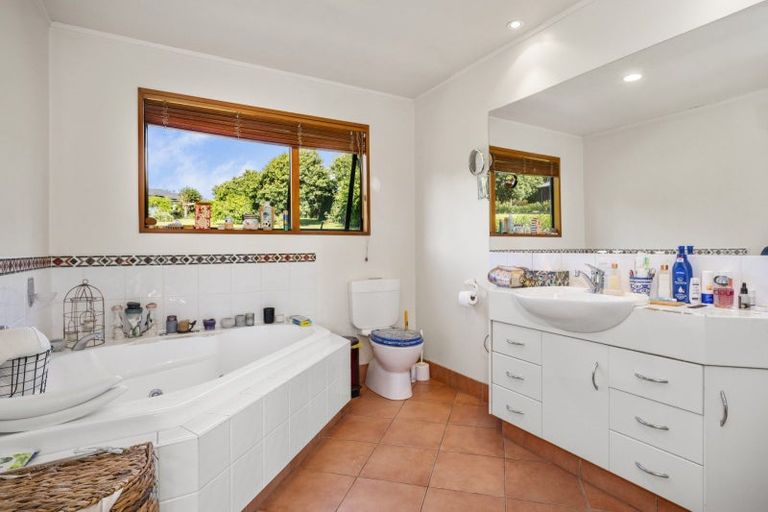 Photo of property in 10 Zapote Place, Ohauiti, Tauranga, 3112