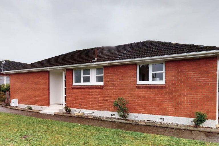 Photo of property in 101 Rangiora Avenue, Roslyn, Palmerston North, 4414