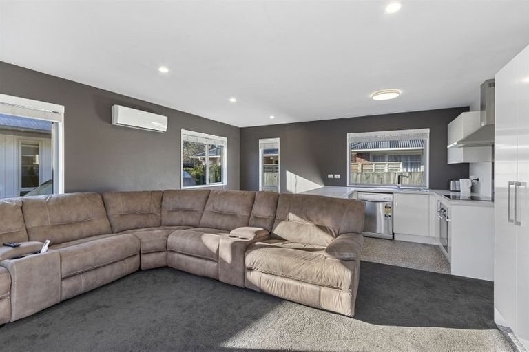 Photo of property in 2/192 Woodham Road, Linwood, Christchurch, 8062