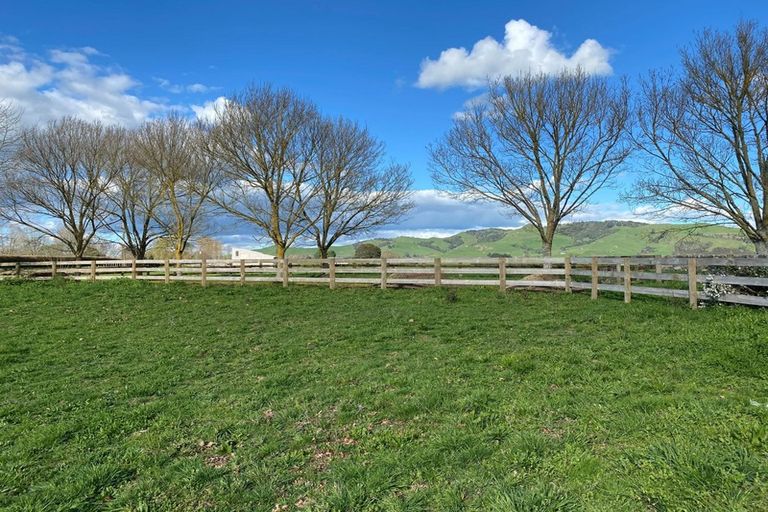 Photo of property in 28 Nickle Road, Cambridge, 3495