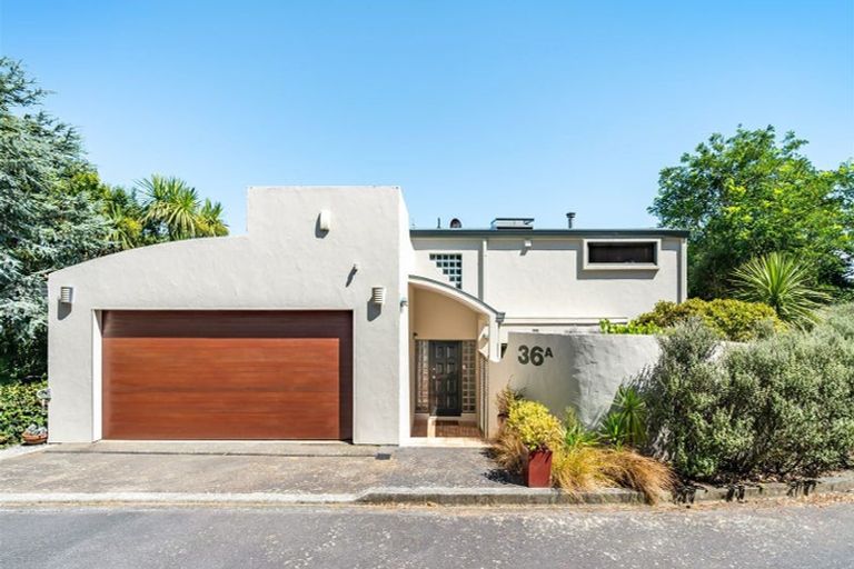 Photo of property in 36a Molyneux Close, Whitby, Porirua, 5024